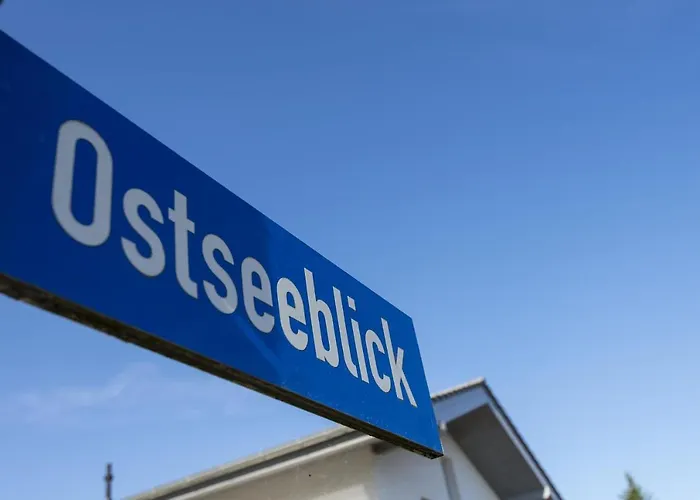 Schoene 2-raum-ferienwohnung Mit Terrasse - Haus Ostseeblick 1 Backbord * Lohme